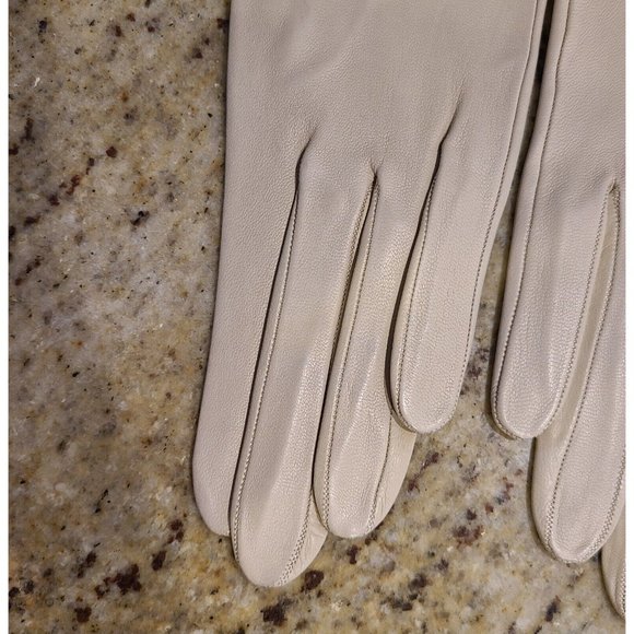 New! Size S 7 Soft Leather Beige 8.5" Formal Gloves Stitching Wrist Detail - Picture 2 of 12